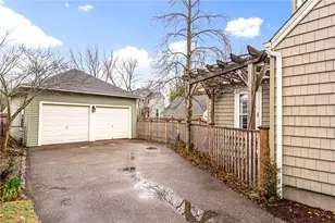 28 Rosegarden St, Warwick, RI 02888 - Photo 31