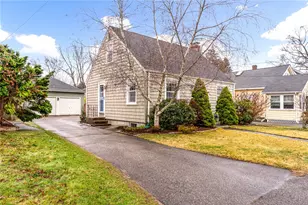 28 Rosegarden St, Warwick, RI 02888 - Photo 27