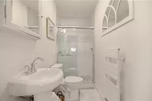 1 Ichabod Ln, Middletown, RI 02842 - Photo 39