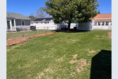 65 Ferncrest Drive, Pawtucket, RI 02861 - Photo 3