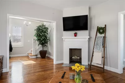 2037 Cranston Street, Cranston, RI 02920 - Photo 7