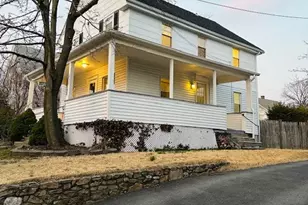 252 Greenwood St, Cranston, RI 02910 - Photo 1