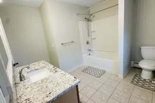 252 Greenwood St, Cranston, RI 02910 - Photo 19