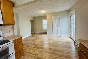 252 Greenwood St, Cranston, RI 02910 - Photo 15