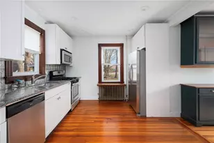 26 Evans Ave, Tiverton, RI 02878 - Photo 9