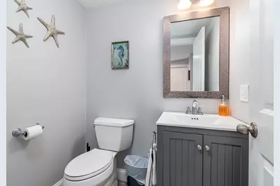 390 Woodruff Avenue, South Kingstown, RI 02879 - Photo 11