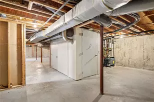 9 Ocean Lawn Ln, Newport, RI 02840 - Photo 43