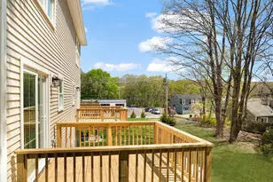 40 Farnum Pike, Smithfield, RI 02917 - Photo 9