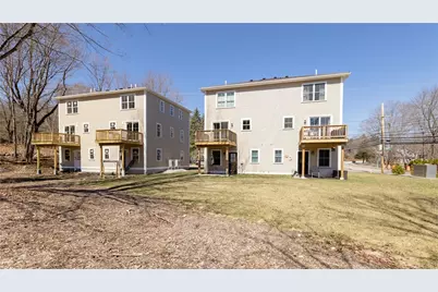 40 Farnum Pike #4, Smithfield, RI 02917 - Photo 3