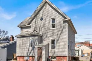 40 Norfolk St, Cranston, RI 02910 - Photo 13