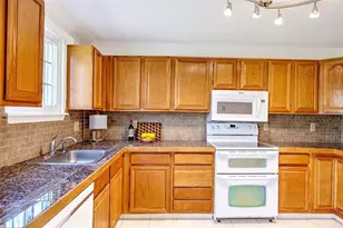 11 Parsley Ln, Narragansett, RI 02874 - Photo 19