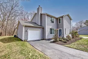 11 Parsley Ln, Narragansett, RI 02874 - Photo 1