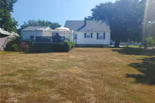 139 Coggeshall Ave, Newport, RI 02840 - Photo 49