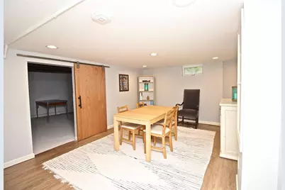 139 Coggeshall Avenue, Newport, RI 02840 - Photo 37