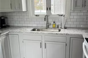 115 Holden Rd, South Kingstown, RI 02879 - Photo 3