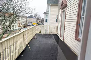 53 Bancroft St, Providence, RI 02909 - Photo 11