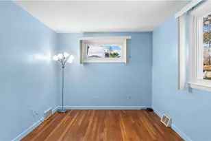 71 Evergreen Rd, North Kingstown, RI 02852 - Photo 17