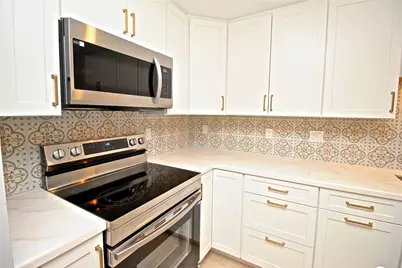 66 Girard Avenue #312, Newport, RI 02840 - Photo 11