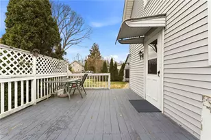 48 Read St, East Providence, RI 02915 - Photo 7