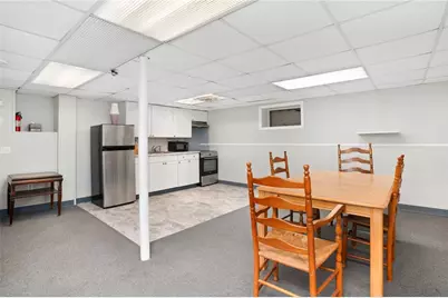 1040 Cranston Street, Cranston, RI 02910 - Photo 15