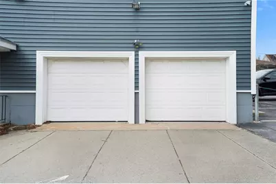 1040 Cranston Street, Cranston, RI 02910 - Photo 3