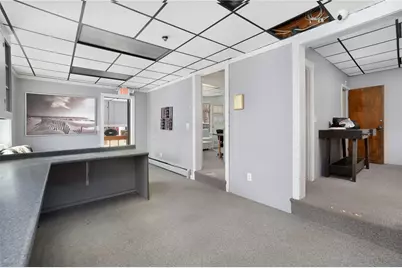 1040 Cranston Street, Cranston, RI 02910 - Photo 23