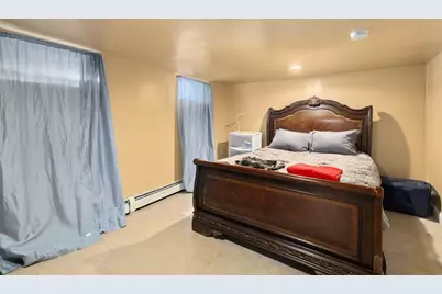 34 Byron Street, Cranston, RI 02920 - Photo 21