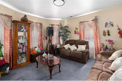 34 Byron Street, Cranston, RI 02920 - Photo 37