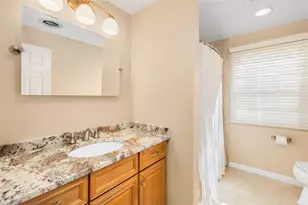 121 Zinnia St, Warwick, RI 02886 - Photo 39