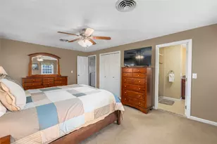 121 Zinnia St, Warwick, RI 02886 - Photo 27