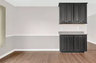 172 Bryant St, Cumberland, RI 02864 - Photo 9