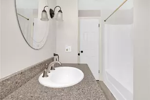 172 Bryant St, Cumberland, RI 02864 - Photo 25