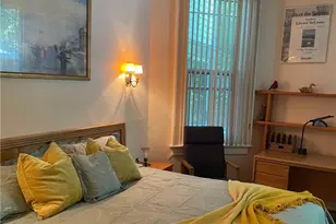 46 Chastellux Ave, Newport, RI 02840 - Photo 5