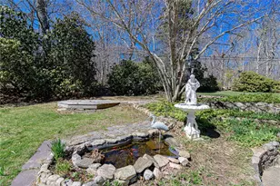 243 S Woody Hill Rd, Westerly, RI 02891 - Photo 7