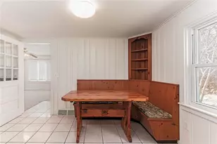 243 S Woody Hill Rd, Westerly, RI 02891 - Photo 15