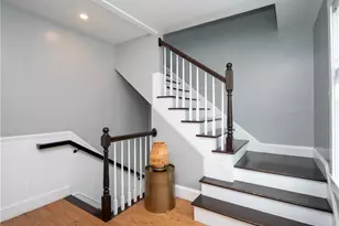 29 Anthony St, Newport, RI 02840 - Photo 13