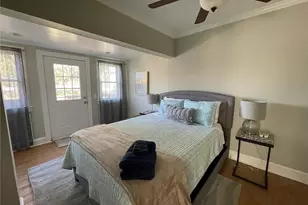 29 Anthony St, Newport, RI 02840 - Photo 19