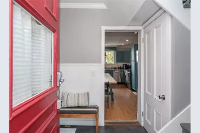 29 Anthony Street, Newport, RI 02840 - Photo 3