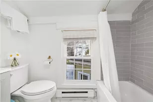 17 Old Beach Rd, Newport, RI 02840 - Photo 35