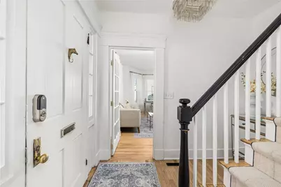 17 Old Beach Road, Newport, RI 02840 - Photo 3