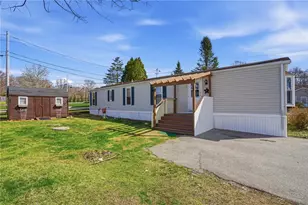 225 Brayton Rd, Tiverton, RI 02878 - Photo 3