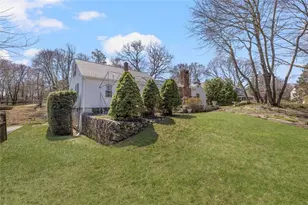 99 Woodland St, Lincoln, RI 02865 - Photo 21