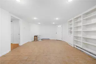 165 Waterman St, Providence, RI 02906 - Photo 25