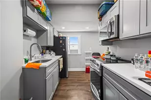 177 Logee St, Woonsocket, RI 02895 - Photo 7