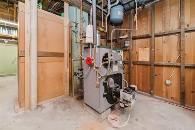 72 Beardsworth Road, Tiverton, RI 02878 - Photo 43