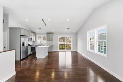 29 Calumet Avenue, Johnston, RI 02919 - Photo 3