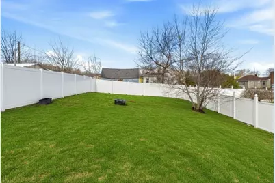 29 Calumet Avenue, Johnston, RI 02919 - Photo 37