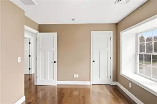 29 Calumet Ave, Johnston, RI 02919 - Photo 19