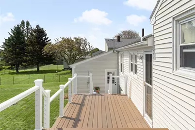 45 Harvey Road, Middletown, RI 02842 - Photo 37