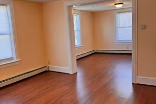 31 Potters St, Pawtucket, RI 02860 - Photo 7